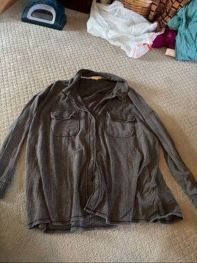 Rewind Charcoal Gray Button-Down Ribbed Shirt